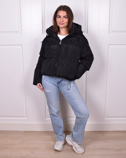 Short PUFFER coat black